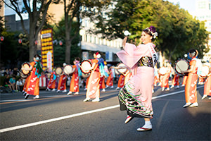 盛岡さんさ踊り