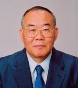 佐藤 浩市(公益財団法人全日本なぎなた連盟会長)
