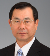 石嶺 伝一郎(沖縄県商工会議所連合会会長)