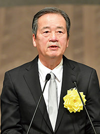 千代川 茂 氏