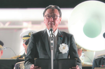 古屋圭司・奉祝議連幹事長による開会宣言