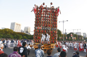 久喜提燈祭り提灯山車（埼玉）