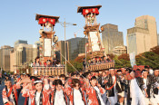 能登のキリコ祭り「宇出津あばれ祭り」（石川）