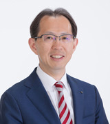 内堀 雅雄