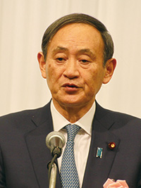 菅 義偉 氏